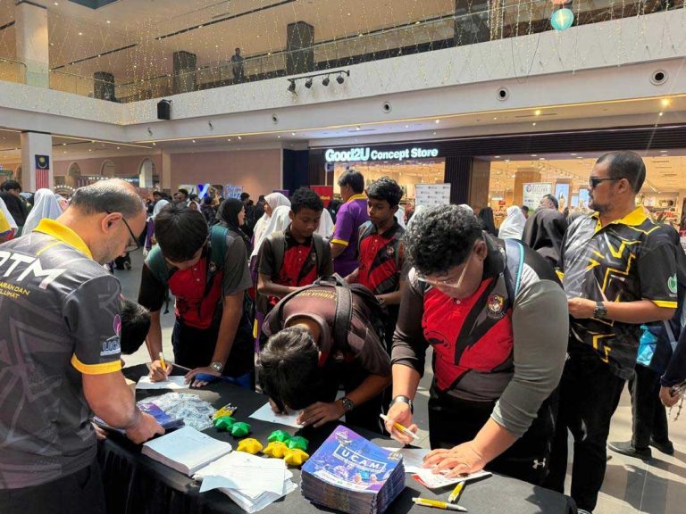 Sekitar pameran pendidikan & kerjaya askul 2025 di ksl mall klang 3