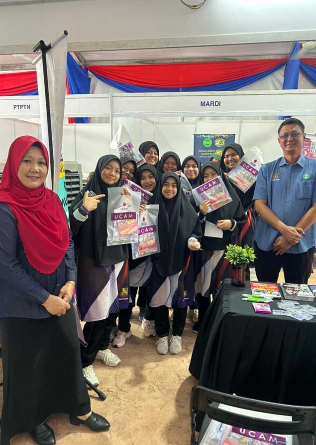 Sekitar pameran sempena majlis peluncuran motivasi desa (mode) anjuran kemas 5