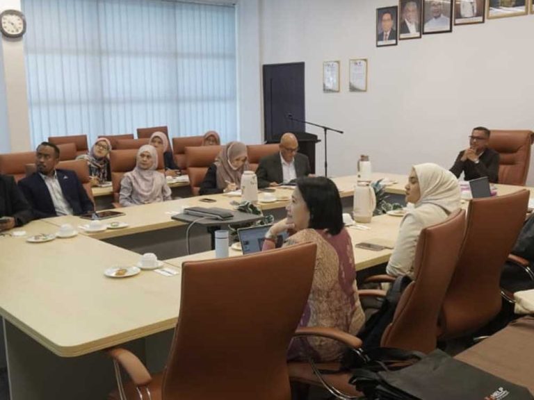 Lawatan strategik help ke ucam