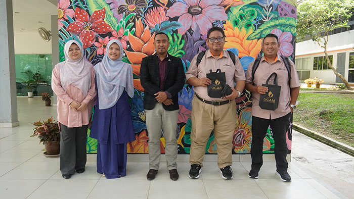 Sesi perbincangan UCAM bersama Felda Plantation Management bagi memperkukuh kerjasama strategik dan pembangunan latihan