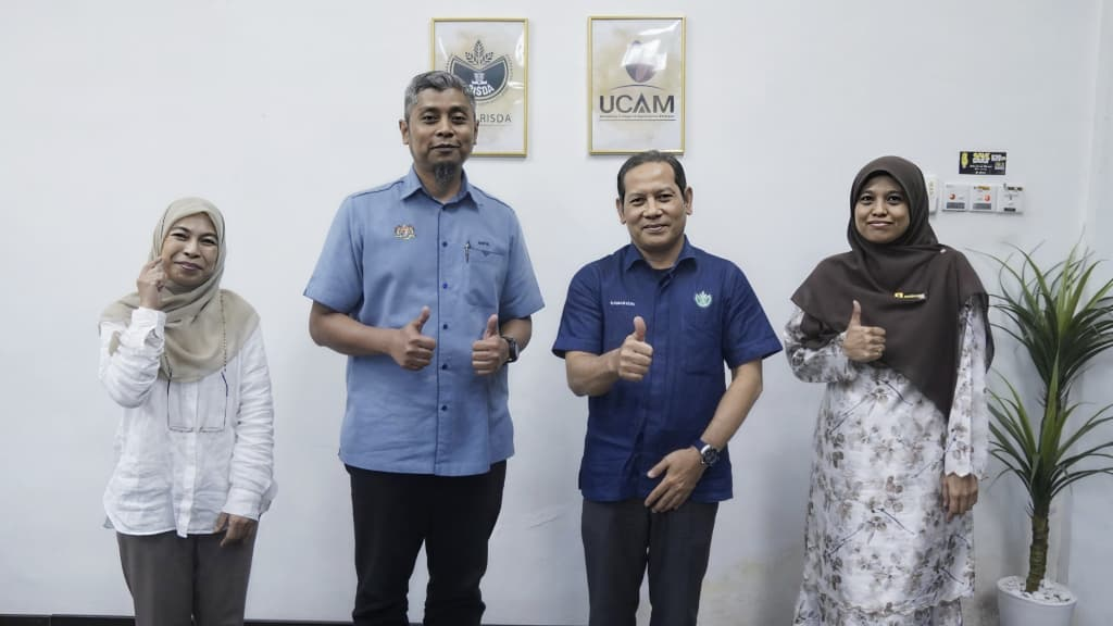 Sesi pelaksanaan audit lapangan pembaharuan Rakan Strategik MIHA oleh barisan juruaudit JAKIM di UCAM.