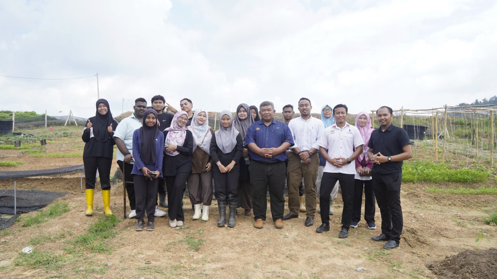 Tahniah! 8 Pelajar Program Operasi Pengeluaran Tanaman Lulus Penilaian Akhir